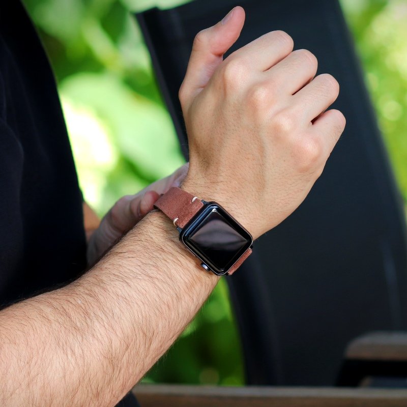 Luxury Apple Watch Bands 2026: Premium Strapsco Options for Elegant Style & Professional Looks